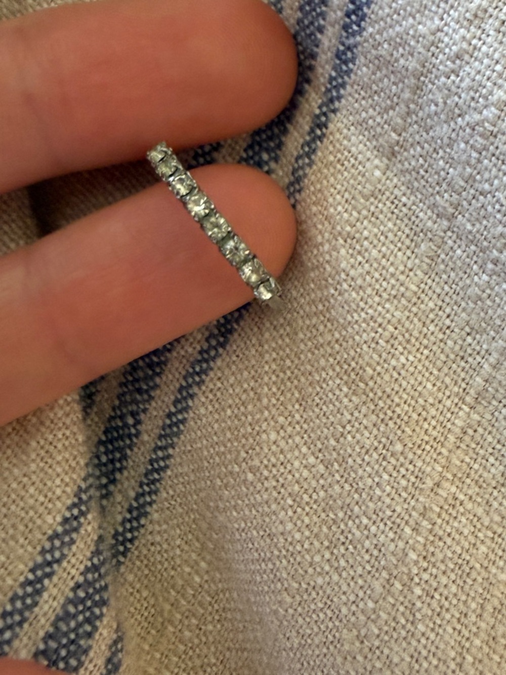 Silver tone Crystal dainty Eternity Band Ring - Women's Jewelry Sz 7